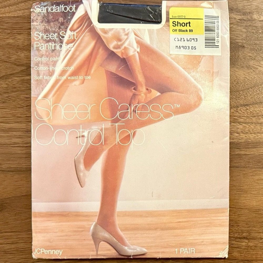 VTG JC Penney Sheer Caress Control Top Pantyhose Sz Short Sandalfoot Off Black